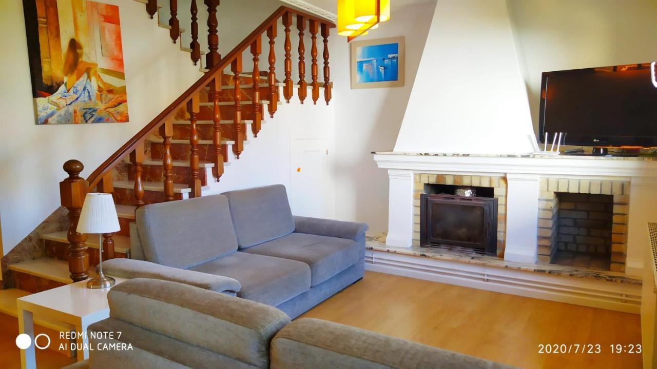 Villa Arosa Island Vacacional Isla de Arosa Esterno foto